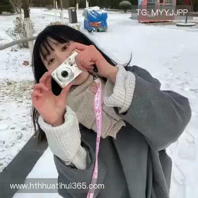 伏秋嫱